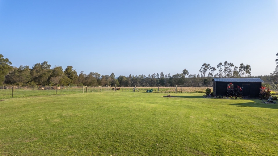 Commercial Property for Sale in Kraaibos Western Cape